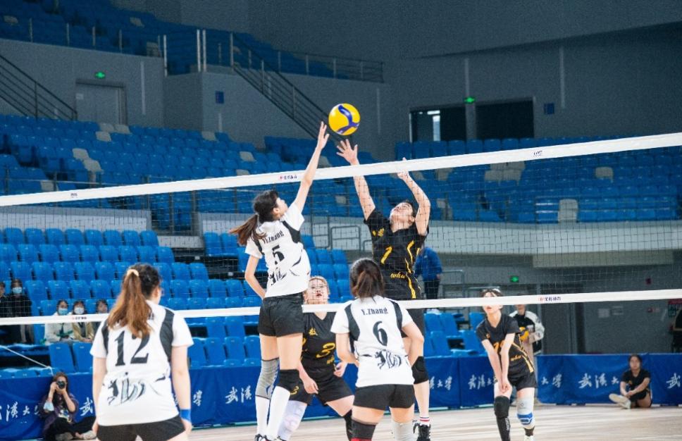 Hearts full of torchlights: the women’s volleyball champion team